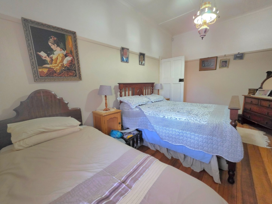 8 Bedroom Property for Sale in Bethlehem Free State